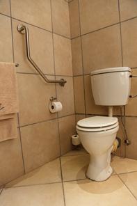 Badplaas, A Forever Resort: 2-Sleeper Wheelchair Friendly Hotel Room (2 single beds)