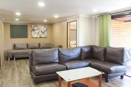 Badplaas, A Forever Resort: 6-Sleeper Log Cabin. 2 bedrooms (1 double, 2 single & 1 sleeper couch) 